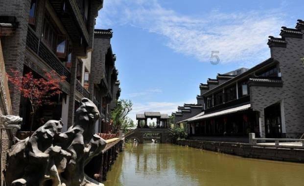 虫虫助手下载